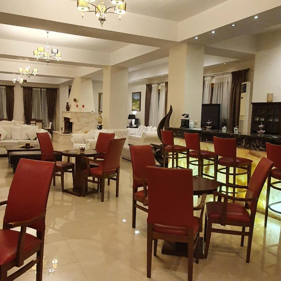Liknon Hotel Kalampáka Buitenkant foto